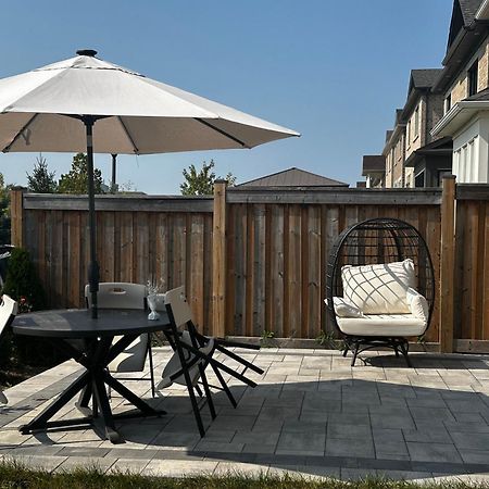 Luxury Basement Apartment In Oakville Esterno foto