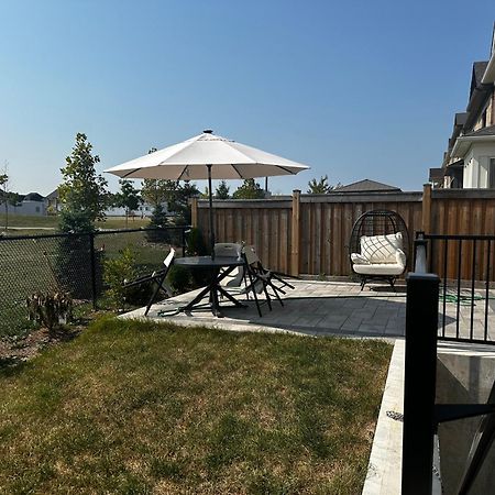 Luxury Basement Apartment In Oakville Esterno foto